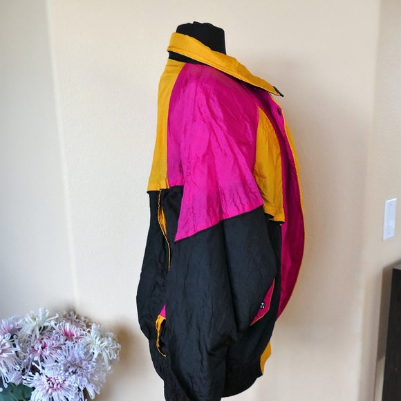 New Concepts Raincoat- Size M - Picture 3 of 7